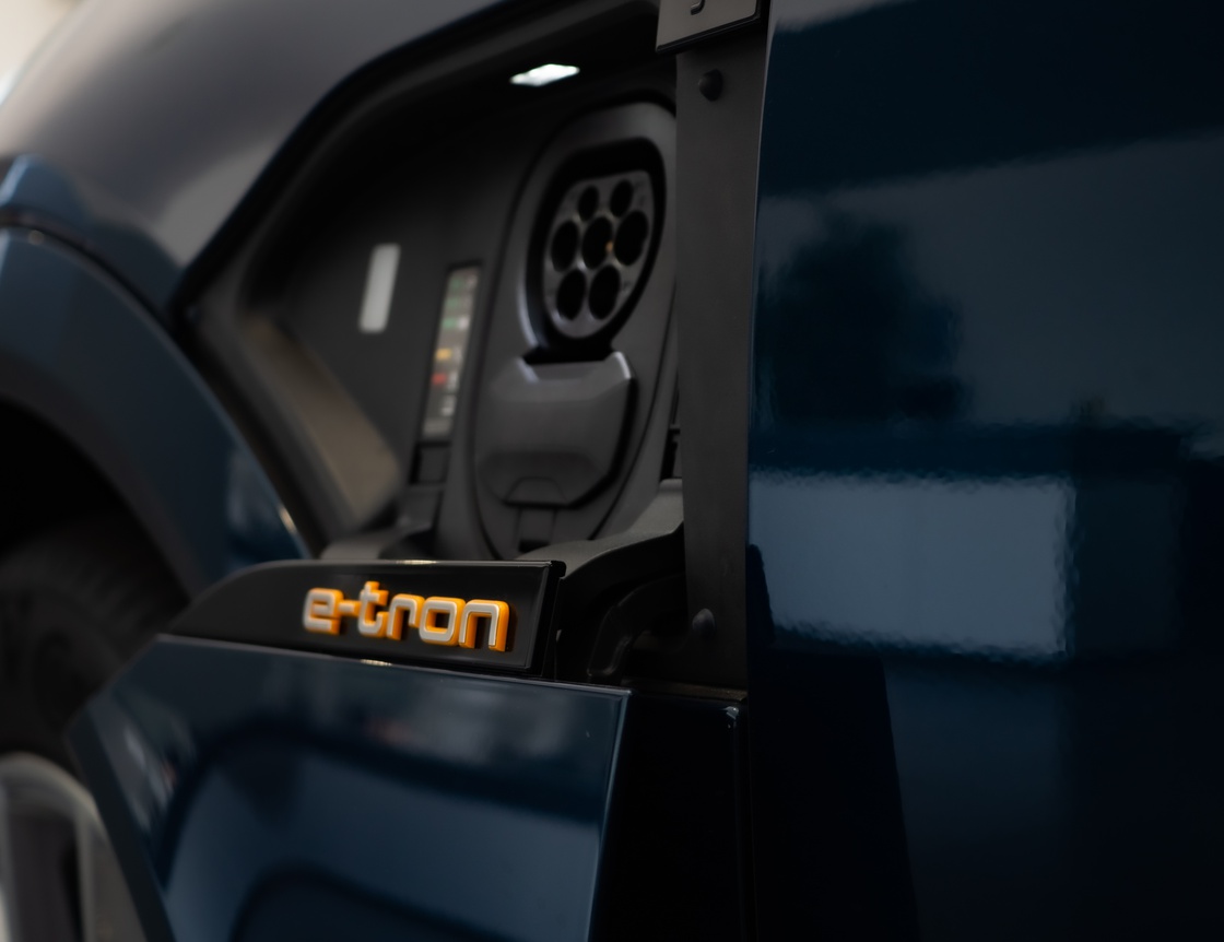 e-tron_25.jpg