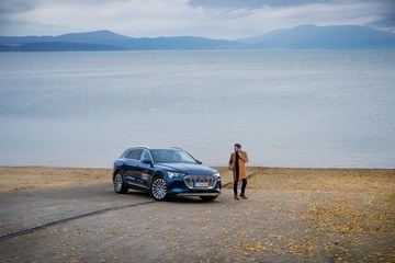 Audi e-tron - електрическа мощ, която вдъхва респект