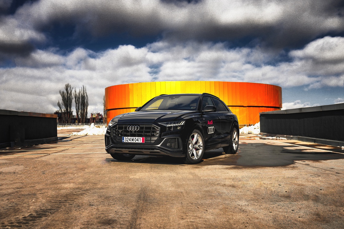 Новото лице на Q-фамилията: Audi Q8