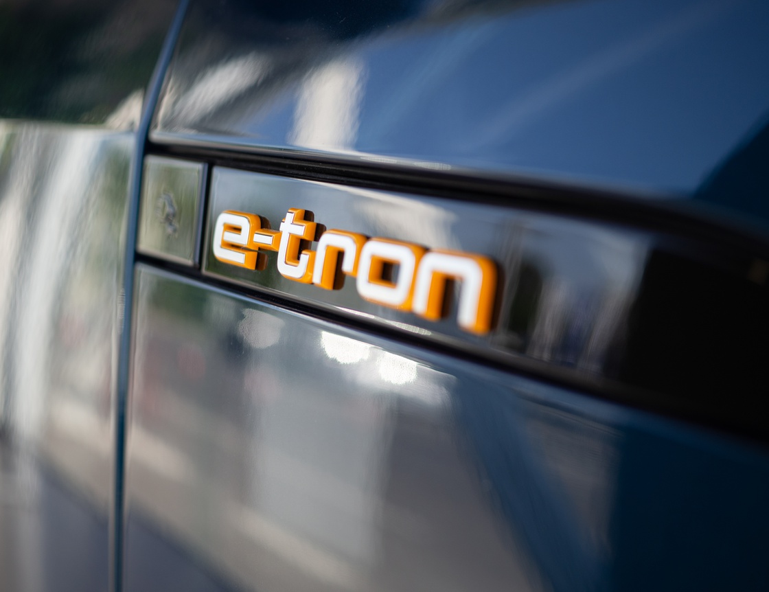 e-tron_1.jpg